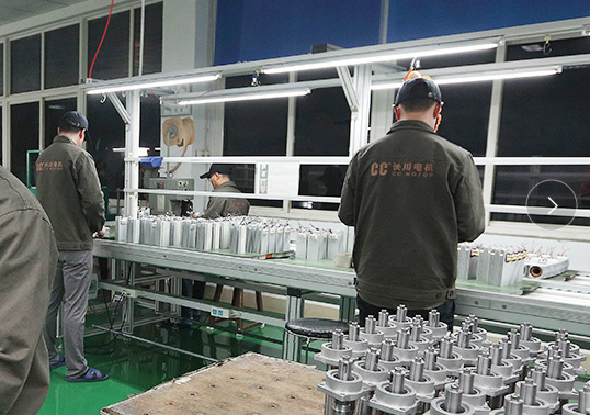 直流伺服電機與交流伺服電機應用領域對比